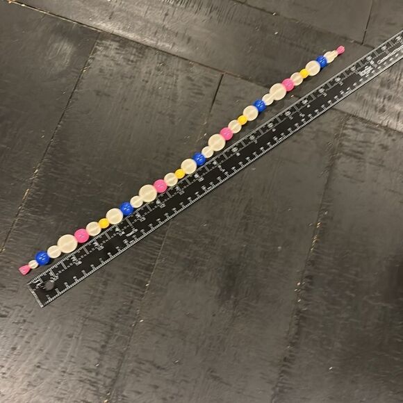 Vintage Frosted Acrylic Necklace With Colorful Beads & Barrel Clasp 17” Retro - Picture 5 of 7